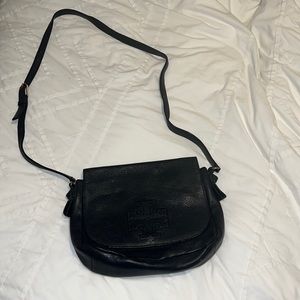 Gorgeous black leather Tory Burch “Harper” crossbody